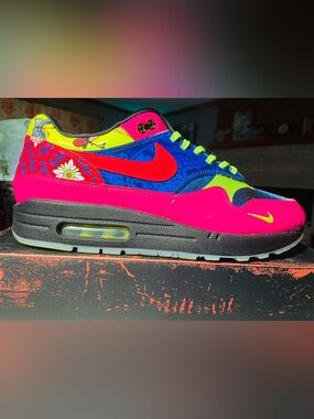 Nike Air Max 1
Chinese New Year Longevity (2020)
11M